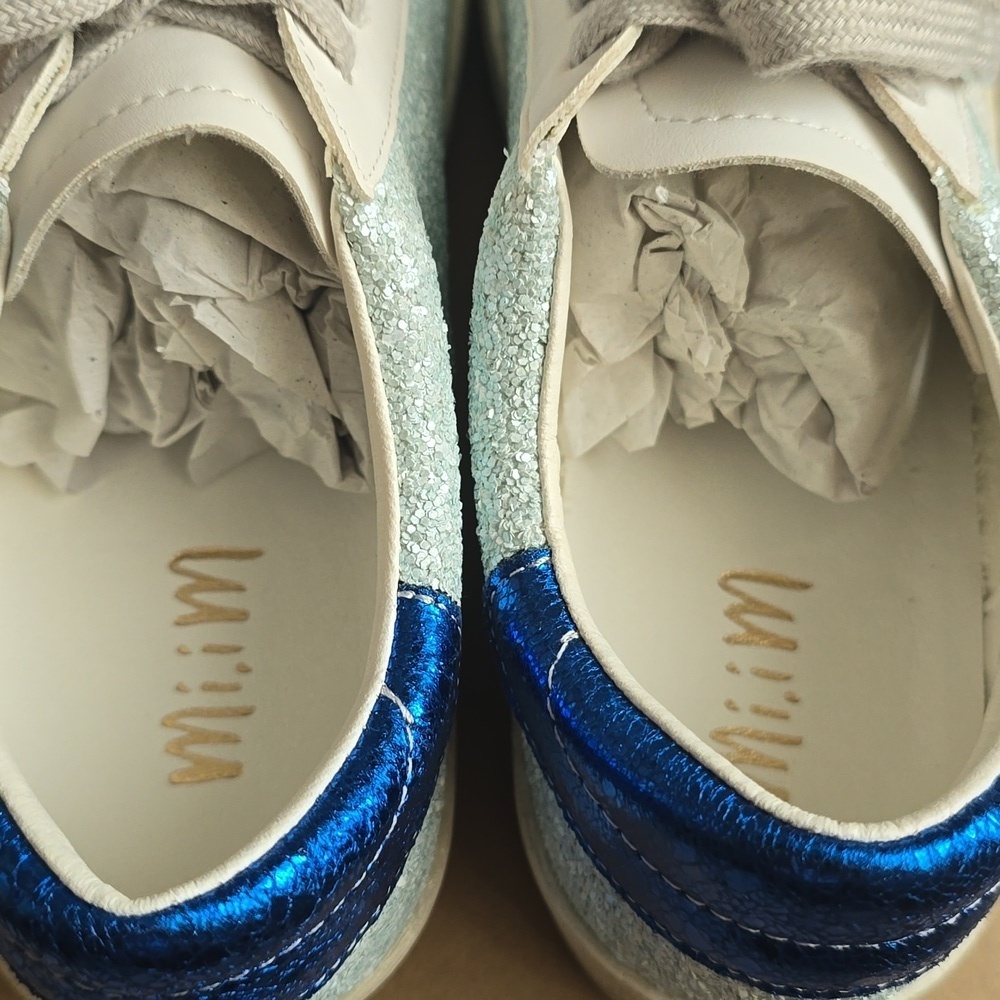 Mi.iM Skyla Light Green Lace-up Glitter Star Sneakers - Picture 2 of 14